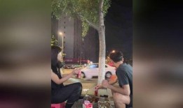 吃瓜队员回复情侣,情侣甜蜜互动背后的秘密