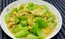 刘大瓜吃羊蹄,一场味蕾与视觉的狂欢之旅