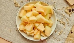 吃哈密瓜可以预防近视吗,护眼佳品，预防近视的秘密武器