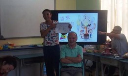 两人吃瓜,揭秘两人吃瓜背后的故事