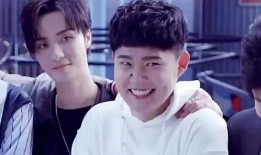 你微笑时很美全队吃瓜