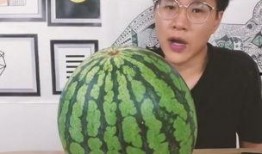 吃瓜直播糖浆吃西瓜,糖浆蘸瓜，甜蜜直播新风尚