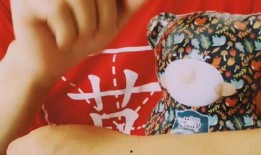 看戏吃瓜英文,From Spectating to Snacking: The Allure of 'Spectator Gossip' in the English Language