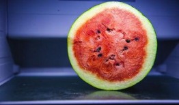 吃瓜有什么讲究,揭秘吃瓜的讲究与技巧