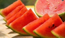 吃棚瓜的好处,健康生活新选择”