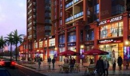 万泰汇广场吃瓜,吃瓜群众的欢乐盛宴