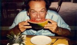 拍照吃瓜的人,揭秘拍照吃瓜的趣味人生