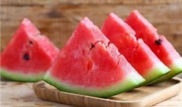 吃瓜的吃瓜的拼音,探寻“吃瓜群众”的趣味生活