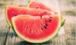 吃瓜吃多了上火,揭秘夏季饮食健康之谜