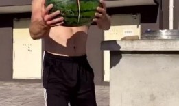 战斗民族吃瓜技巧,解锁吃瓜新境界