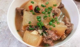 白子瓜炖鸭肉吃,滋补养生，美味佳肴的完美融合